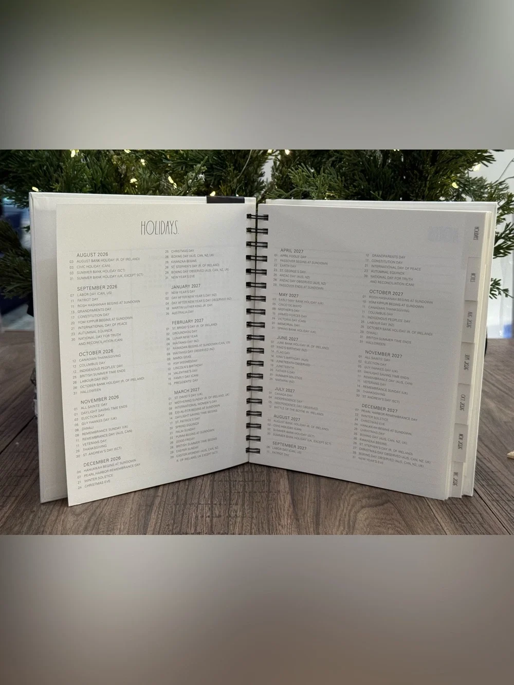 ✨Brand NEW w/Tags Rae Dunn TWENTY TWENTY-SEVEN. 17 Month Spiral Planner ✨